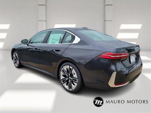 2026 BMW 530 i xDrive