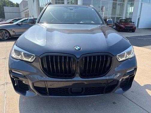 Gray 2021 BMW X5 xDrive40i