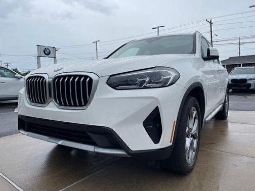 White 2024 BMW X3 xDrive30i