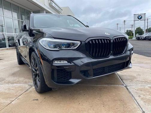 Black 2021 BMW X5 xDrive40i