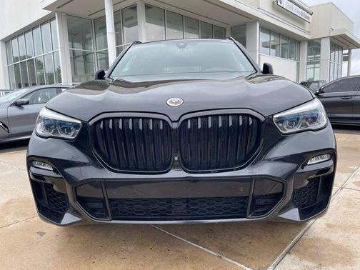 Black 2021 BMW X5 xDrive40i