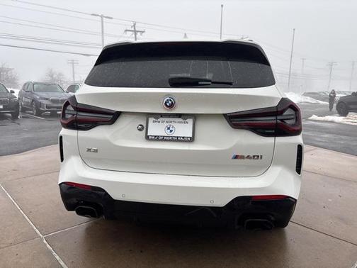 2023 BMW X3 M40i