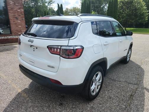 2023 Jeep Compass Latitude