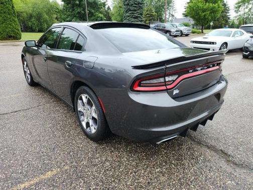 2016 Dodge Charger SXT
