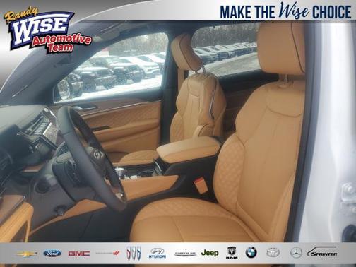 2025 Jeep Grand Cherokee L Summit Reserve