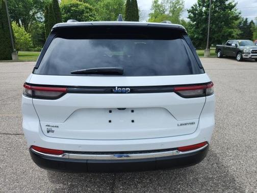 2022 Jeep Grand Cherokee Limited X