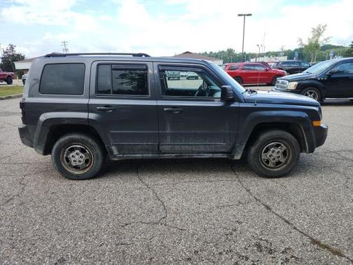 2017 Jeep Patriot Sport