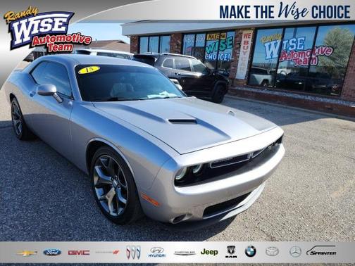 2015 Dodge Challenger SXT