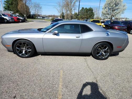 2015 Dodge Challenger SXT