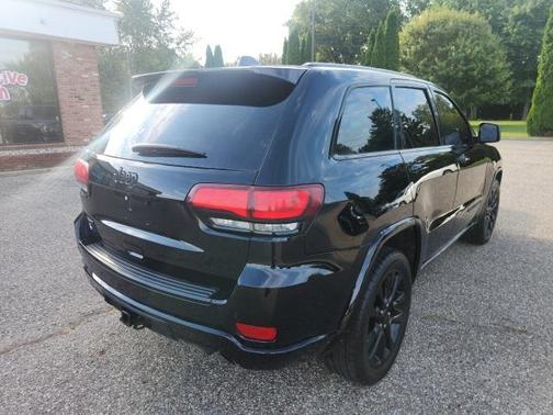 2017 Jeep Grand Cherokee Altitude