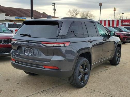 2025 Jeep Grand Cherokee Altitude