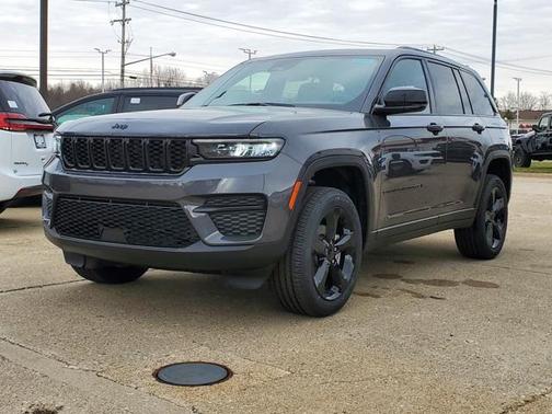 2025 Jeep Grand Cherokee Altitude