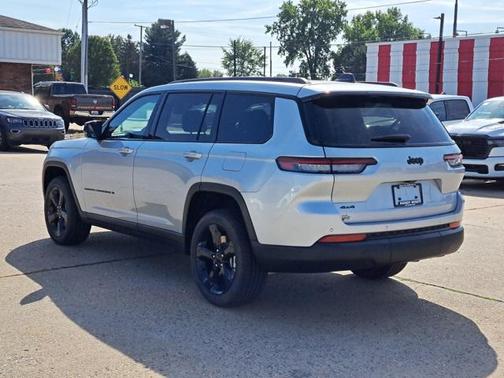 2025 Jeep Grand Cherokee L Altitude