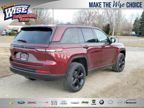 2025 Jeep Grand Cherokee Altitude