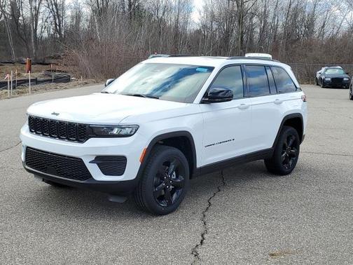 2025 Jeep Grand Cherokee Altitude