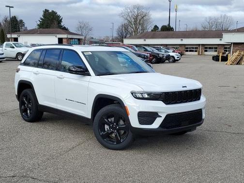 2025 Jeep Grand Cherokee Altitude