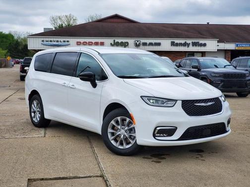 2025 Chrysler Pacifica L