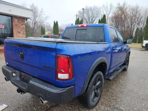 2019 RAM 1500 SLT