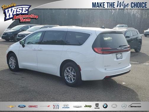 2025 Chrysler Pacifica L