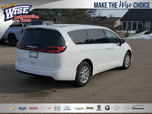 2025 Chrysler Pacifica L