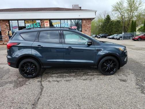 2019 Ford Escape Titanium