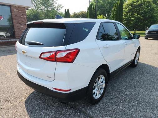 2021 Chevrolet Equinox LS