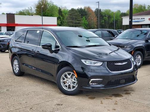 2025 Chrysler Pacifica L