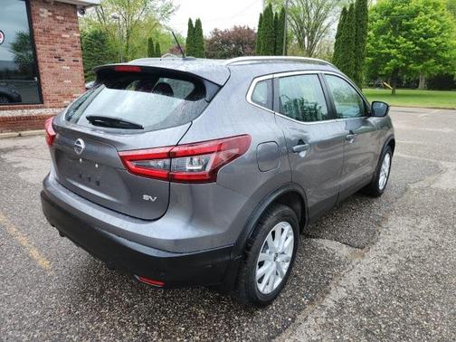 2020 Nissan Rogue Sport SV