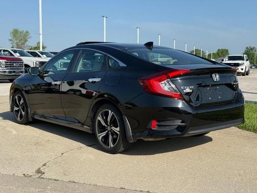 2016 Honda Civic Touring