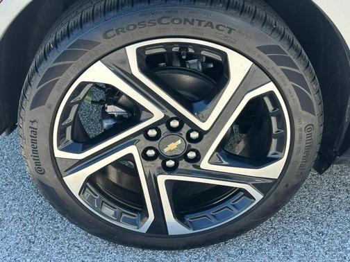 2024 Chevrolet Equinox EV LT