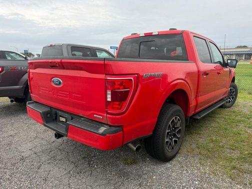 Race Red 2023 Ford F-150 XLT