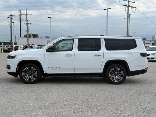 Bright White Clearcoat 2024 Jeep Wagoneer L Series II