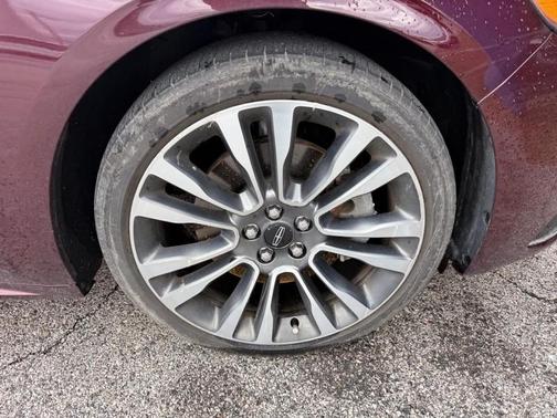 2017 Lincoln Continental Select