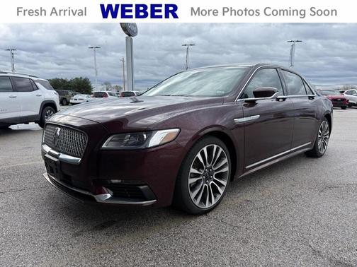 2017 Lincoln Continental Select