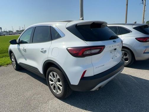 Oxford White 2024 Ford Escape Active