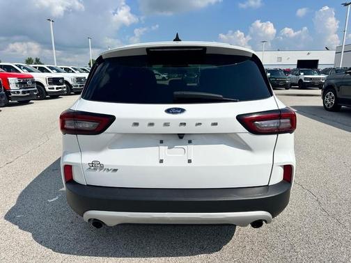 Oxford White 2024 Ford Escape Active