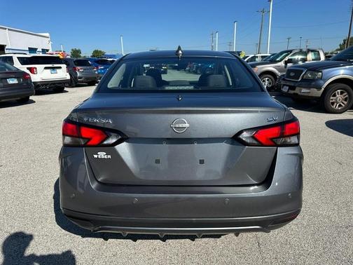 2023 Nissan Versa 1.6 SV