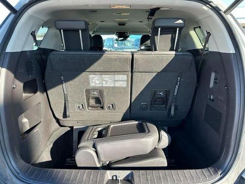 2025 Kia Carnival EX