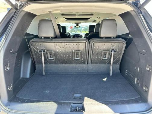 Mosaic Black Metallic 2020 Chevrolet Traverse Premier