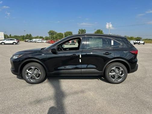 2026 Ford Escape ST-Line Select AWD