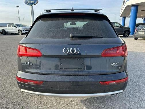 2018 Audi Q5 2.0T Premium Plus