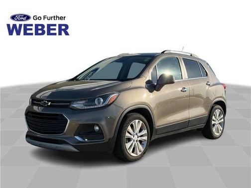 Stone Gray Metallic 2020 Chevrolet Trax Premier
