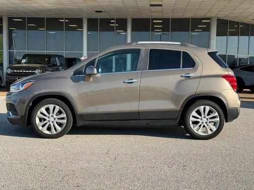 Stone Gray Metallic 2020 Chevrolet Trax Premier