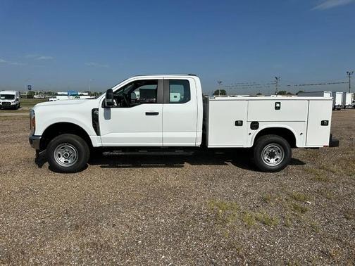 2025 Ford F-250 XL