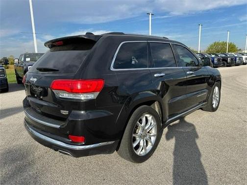 2016 Jeep Grand Cherokee Summit
