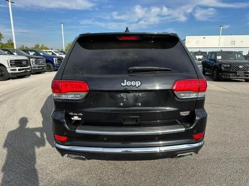 2016 Jeep Grand Cherokee Summit