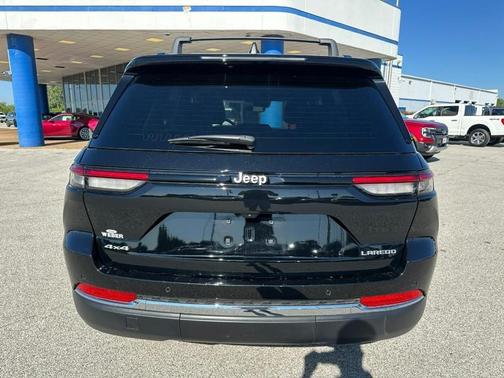 2024 Jeep Grand Cherokee Laredo