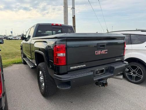 Dark Slate Metallic 2019 GMC Sierra 1500 DENALI