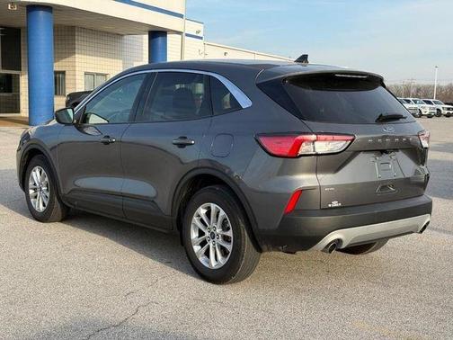 Gray 2021 Ford Escape SE
