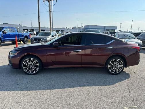 2023 Nissan Altima 2.5 SL
